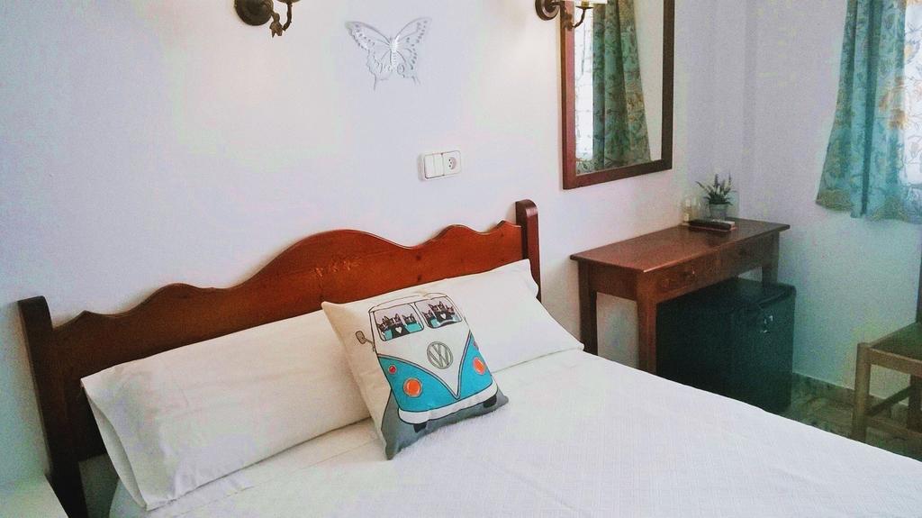 Hostal Rey Santa Eularia des Riu Pokój zdjęcie
