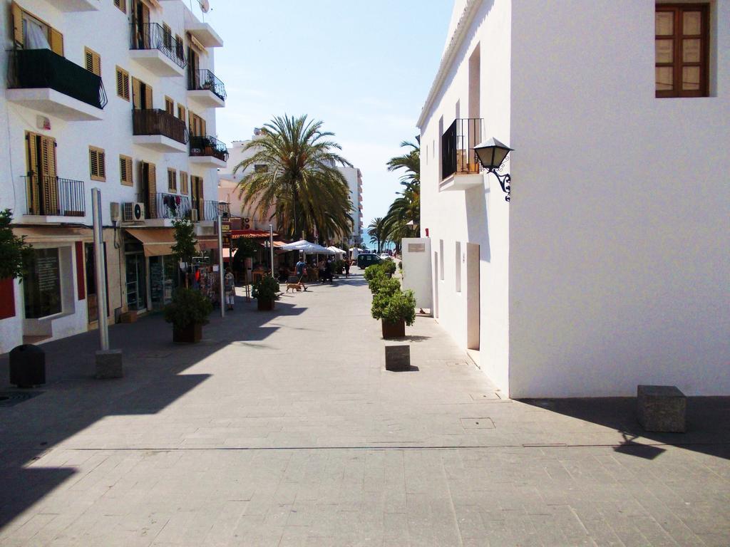 Hostal Rey Santa Eularia des Riu Zewnętrze zdjęcie